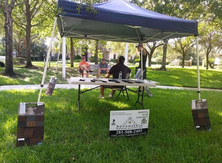 Beveridge Roofing crew at a shingle sample and estimate event